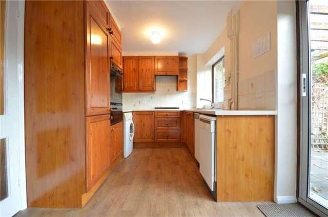  Image of 3 bedroom Detached house to rent in Bishops Road Trumpington Cambridge CB2 at Trumpington, CB2 9NR