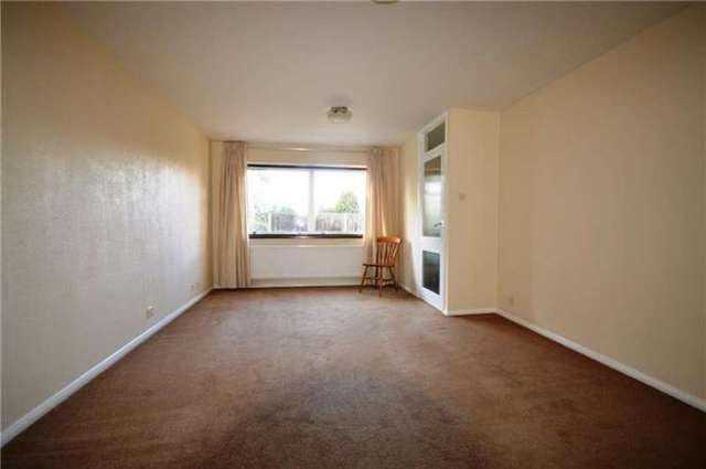  Image of 3 bedroom Detached house to rent in Bishops Road Trumpington Cambridge CB2 at Trumpington, CB2 9NR