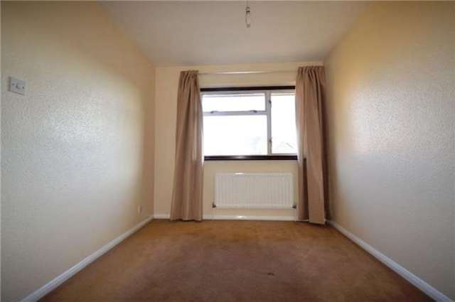  Image of 3 bedroom Detached house to rent in Bishops Road Trumpington Cambridge CB2 at Trumpington, CB2 9NR