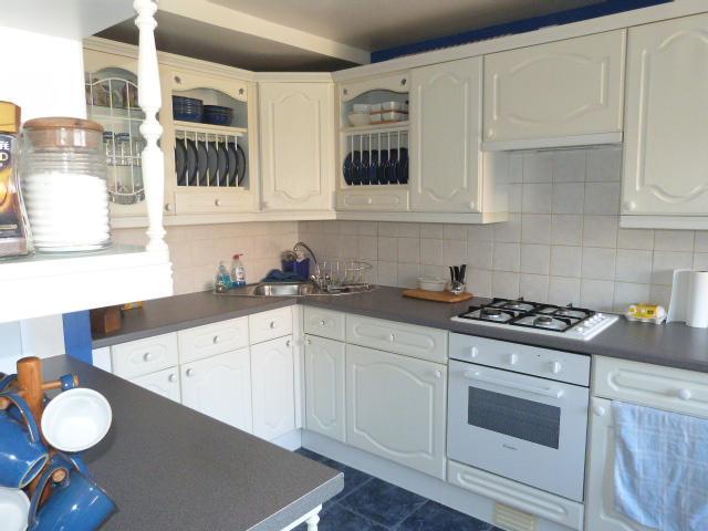  Image of 3 bedroom Semi-Detached house for sale in Black Rod Close Hayes UB3 at Hayes, UB3 4QJ