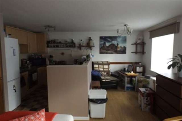  Image of 2 bedroom Flat to rent in Boatmans Walk Ashton-under-Lyne OL7 at Ashton-under-Lyne, OL7 0QF