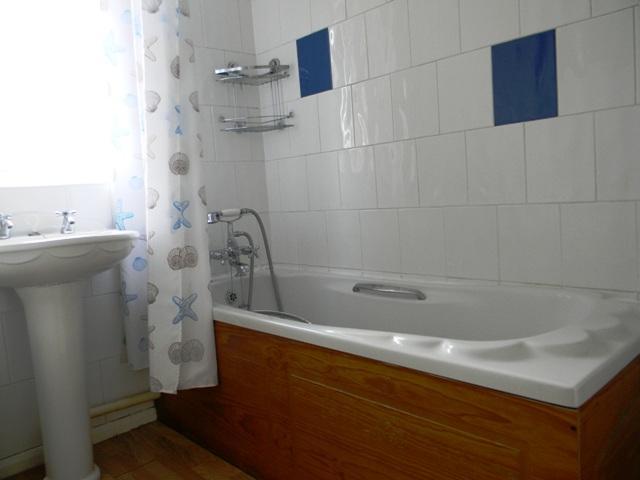  Image of 2 bedroom Detached house for sale in Boatswain Croft Hull HU1 at Hull Marina  Hull, HU1 2EJ