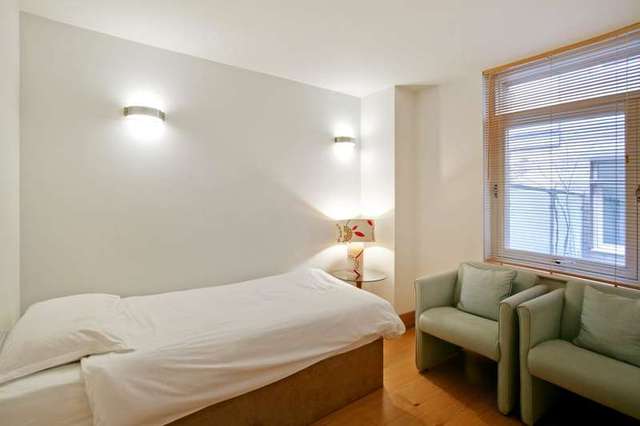  Image of 3 bedroom Detached house to rent in Botts Mews London W2 at Botts Mews  London, W2 5AG
