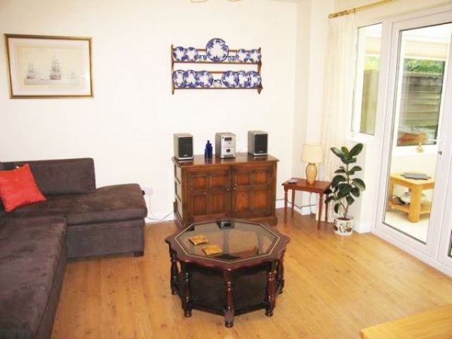  Image of 1 bedroom Terraced house to rent in Bridgestone Drive Bourne End SL8 at Bridgestone Drive  Bourne End, SL8 5XG