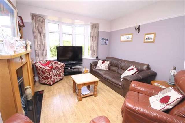  Image of 3 bedroom Semi-Detached house for sale in Bramley Road Broadwater Worthing BN14 at Broadwater, BN14 9DR