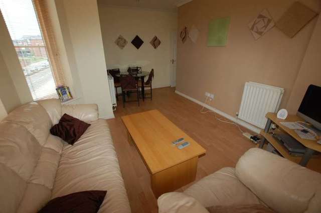  Image of 2 bedroom Flat to rent in Brennus Place Chester CH1 at Chester Cheshire, CH1 2NE