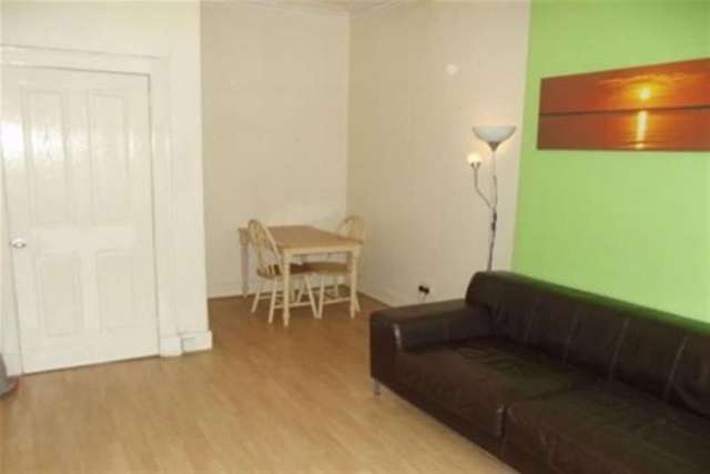  Image of 1 bedroom Flat to rent in Bridgegate Path Glasgow G1 at Glasgow, G1 5BL