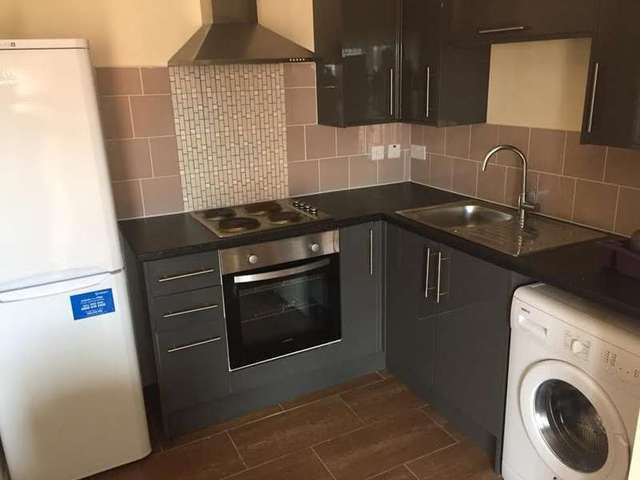  Image of 2 bedroom Flat to rent in Bright Street Coventry CV6 at Foleshill Coventry, CV6 5EB