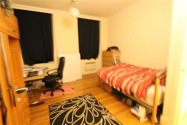  Image of 2 bedroom Apartment for sale in Brighton Road Purley CR8 at Purley, CR8 4DB