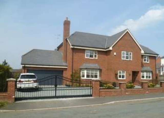 Image of 5 bedroom Detached house for sale in Brizlincote Lane Bretby Burton-on-Trent DE15 at Brizlincote Lane Bretby Burton-On-Trent, DE15 0PR
