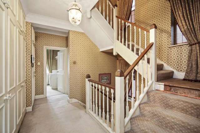  Image of 4 bedroom Maisonette for sale in Brompton Road London SW3 at Brompton Road  London, SW3 2DY