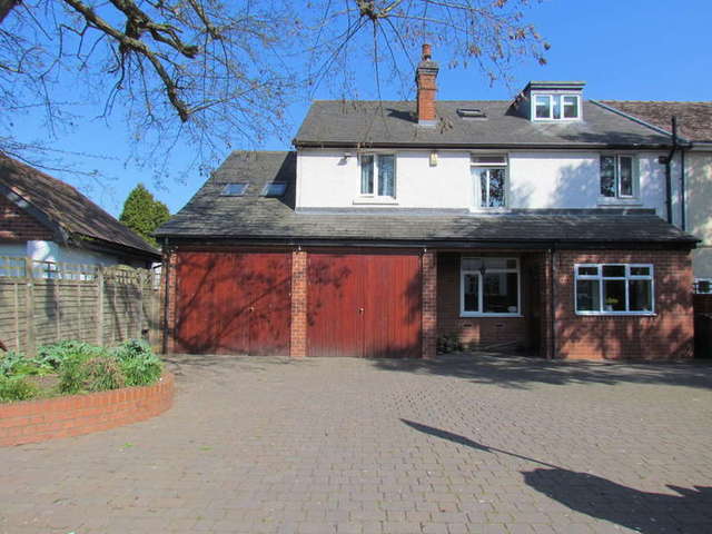  Image of 6 bedroom Semi-Detached house for sale in Bromwich Road Worcester WR2 at Worcester Worcestershire Worcester, WR2 4AR