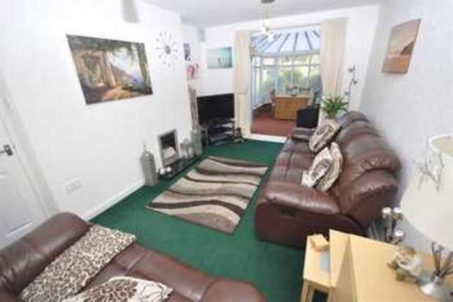 Image of 3 bedroom Semi-Detached house to rent in Brookfield Lane Macclesfield SK11 at Macclesfield Cheshire Macclesfield, SK11 7DQ