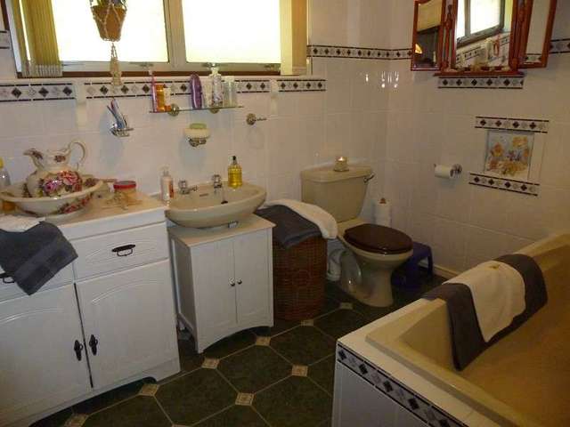  Image of 3 bedroom Detached house for sale in Broomhill Port Talbot SA13 at Broomhill  Port Talbot, SA13 2US