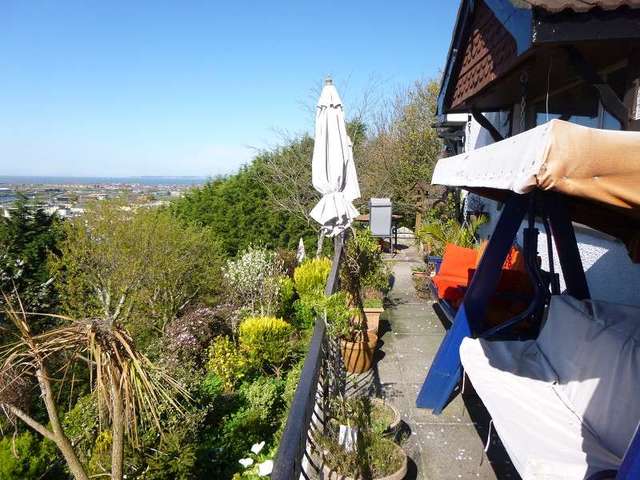  Image of 3 bedroom Detached house for sale in Broomhill Port Talbot SA13 at Broomhill  Port Talbot, SA13 2US