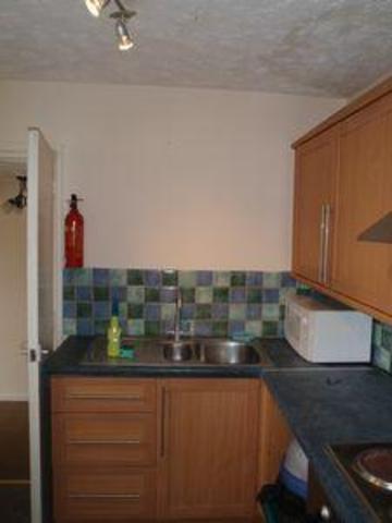  Image of 1 bedroom Studio flat to rent in Bull Close Norwich NR3 at Norwich, NR3 1SX