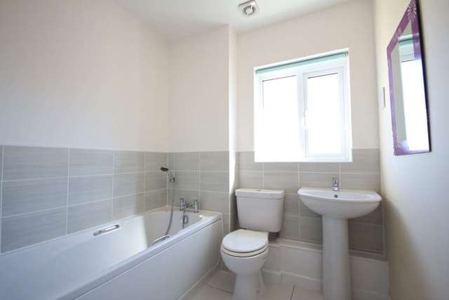  Image of 4 bedroom Detached house for sale in Butler Drive Bracknell RG12 at Butler Drive  Bracknell, RG12 8DA