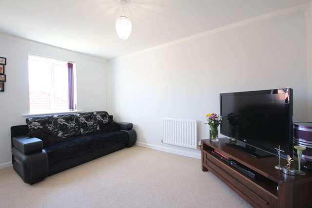  Image of 4 bedroom Detached house for sale in Butler Drive Bracknell RG12 at Butler Drive  Bracknell, RG12 8DA