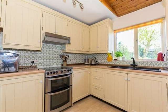  Image of 3 bedroom Mews for sale in Button Street Frome BA11 at Frome, BA11 3DR