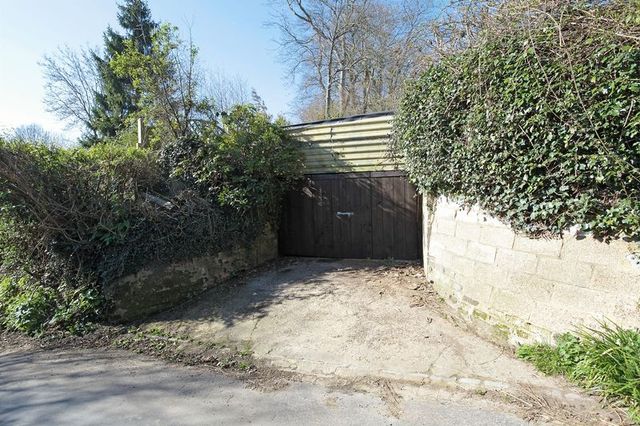  Image of 2 bedroom Detached house for sale in Cackle Street Nutley Uckfield TN22 at Cackle Street Nutley Uckfield, TN22 3DX