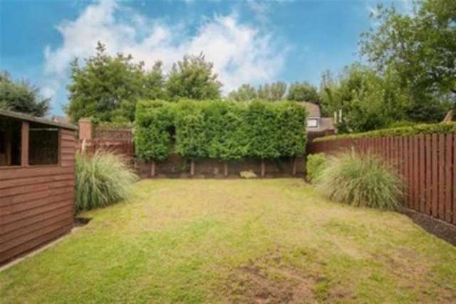  Image of 1 bedroom Bungalow to rent in Camellia Court Liverpool L17 at Liverpool, L17 7HW