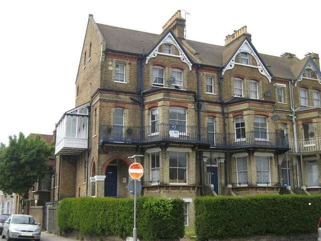  Image of 1 bedroom Flat for sale in Canterbury Road Herne Bay CT6 at Herne Bay Kent Herne Bay, CT6 5HP