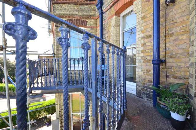  Image of 1 bedroom Flat for sale in Canterbury Road Herne Bay CT6 at Herne Bay Kent Herne Bay, CT6 5HP
