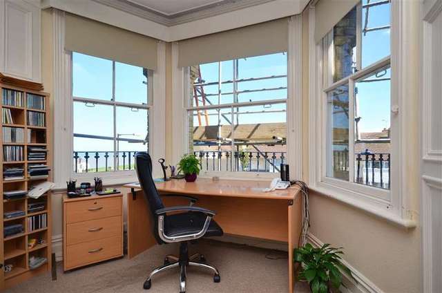  Image of 1 bedroom Flat for sale in Canterbury Road Herne Bay CT6 at Herne Bay Kent Herne Bay, CT6 5HP