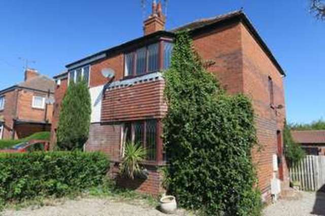  Image of 3 bedroom Semi-Detached house to rent in Casson Avenue East Ardsley Wakefield WF3 at Casson Avenue East Ardsley Wakefield, WF3 2EG