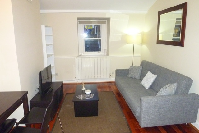  Image of 1 bedroom Flat to rent in Nottingham Place London W1U at 39-41 Nottingham Place  Marylebone, W1U 5LU