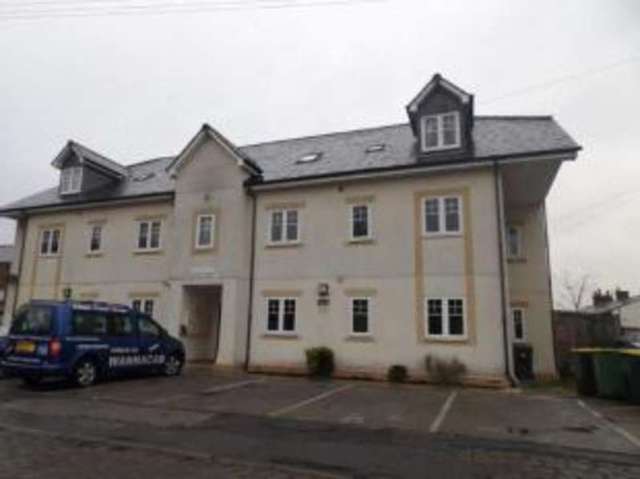  Image of 2 bedroom Flat for sale in Bridge Street Bamber Bridge Preston PR5 at Hopwood Street Bamber Bridge Bamber Bridge, PR5 6HA