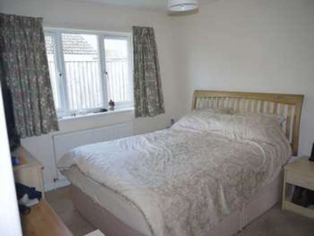  Image of 2 bedroom Detached house to rent in Chancellor Road Walton Street BA16 at Chancellor Road  Walton, BA16 9RX