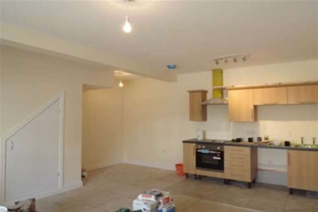  Image of 2 bedroom Detached house to rent in Victoria Avenue Chard TA20 at Chard, TA20 1HE