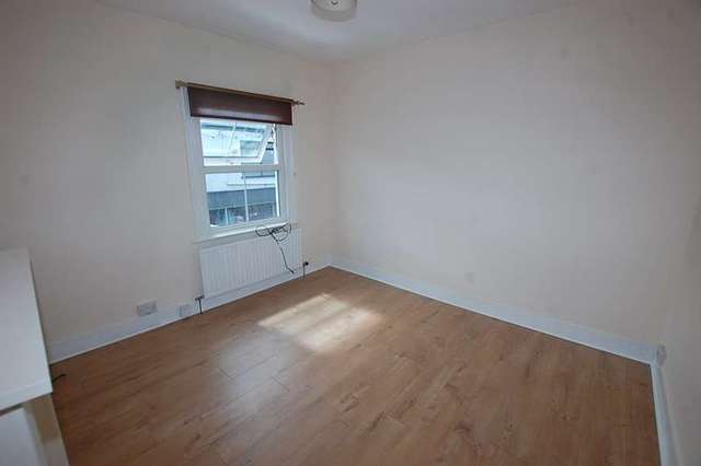  Image of 1 bedroom Flat to rent in Charles Street Hoole Chester CH2 at Hoole Chester Upton, CH2 3AZ