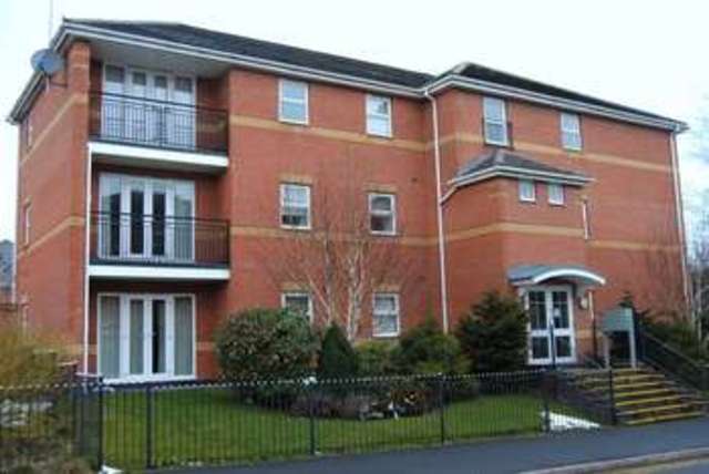  Image of 2 bedroom Flat to rent in Chasewater Drive Norton in the Moors Stoke-on-Trent ST6 at Chasewater Drive  Stoke-On-Trent, ST6 8GH
