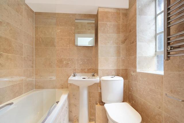  Image of 1 bedroom Flat to rent in Chelsea Cloisters Sloane Avenue London SW3 at Chelsea Cloisters  Sloane Avenue, SW3 3DP