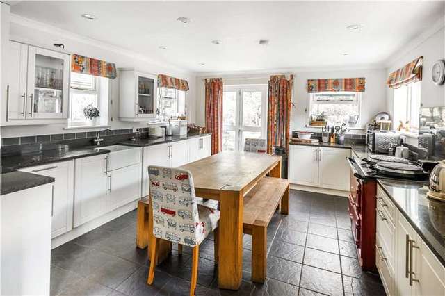  Image of 4 bedroom Detached house for sale in Chelsham Common Warlingham CR6 at Warlingham Surrey Chelsham, CR6 9PB