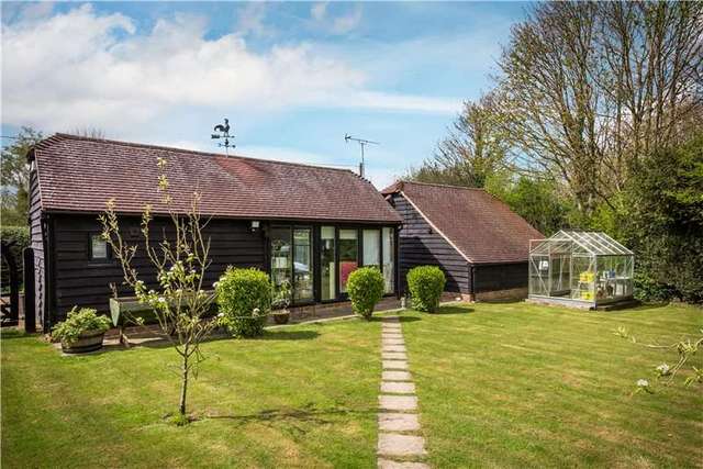  Image of 4 bedroom Detached house for sale in Chelsham Common Warlingham CR6 at Warlingham Surrey Chelsham, CR6 9PB