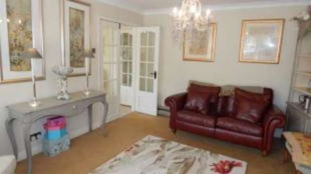  Image of 4 bedroom Bungalow for sale in Cheshire Close Newton-Le-Willows WA12 at Newton-Le-Willows Merseyside Newton-le-Willows, WA12 8PY
