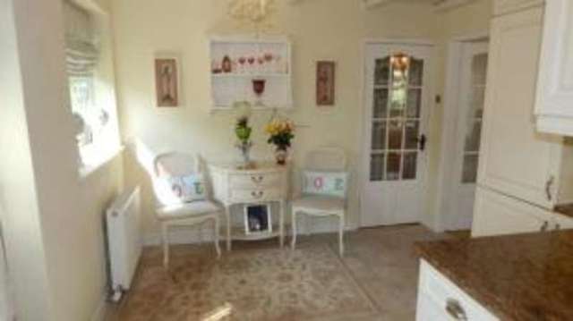  Image of 4 bedroom Bungalow for sale in Cheshire Close Newton-Le-Willows WA12 at Newton-Le-Willows Merseyside Newton-le-Willows, WA12 8PY