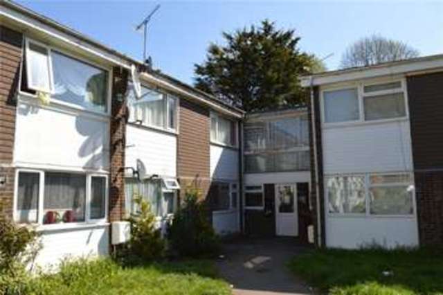 Image of 2 bedroom Apartment for sale in Chester Street Reading RG30 at Reading Berkshire Reading, RG30 1LP