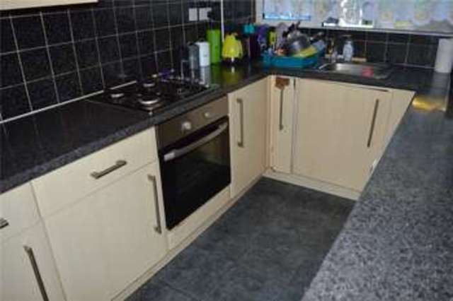  Image of 2 bedroom Apartment for sale in Chester Street Reading RG30 at Reading Berkshire Reading, RG30 1LP