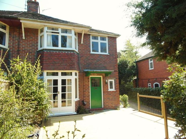  Image of 3 bedroom Semi-Detached house to rent in Chetwynd Road Newport TF10 at Chetwynd Road  Newport, TF10 7JZ