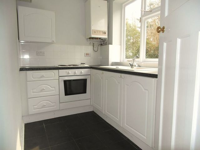  Image of 3 bedroom Semi-Detached house to rent in Chetwynd Road Newport TF10 at Chetwynd Road  Newport, TF10 7JZ