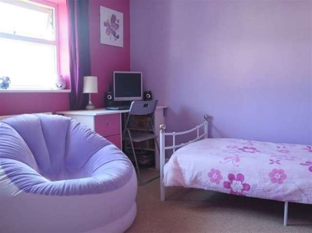  Image of 3 bedroom Terraced house for sale in Christopher Way Shepton Mallet BA4 at Shepton Mallet, BA4 5SQ
