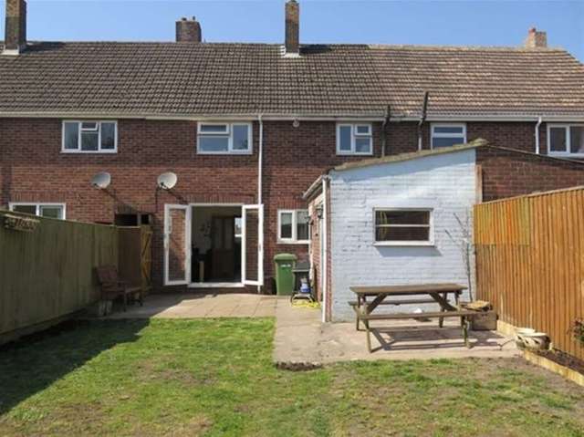  Image of 3 bedroom Terraced house for sale in Christopher Way Shepton Mallet BA4 at Shepton Mallet, BA4 5SQ
