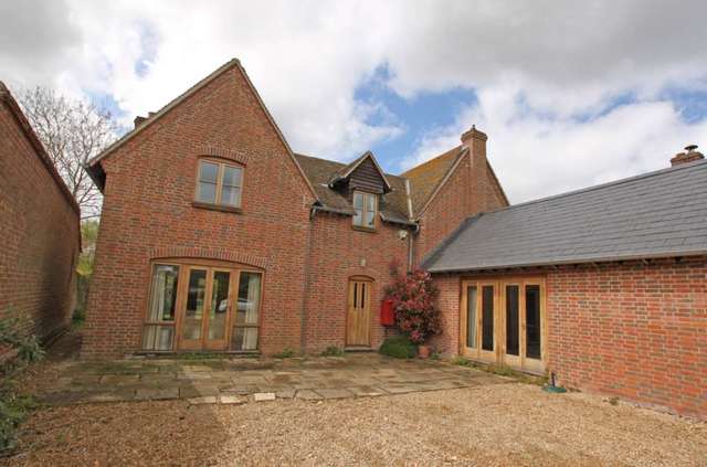  Image of 3 bedroom Detached house to rent in Church Road Blewbury Didcot OX11 at Church Road Blewbury Didcot, OX11 9PY