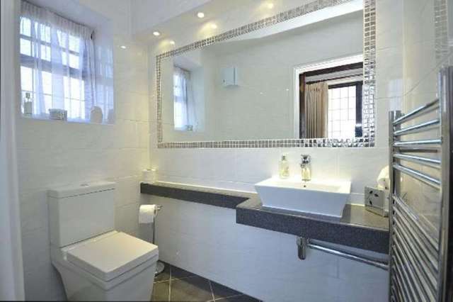  Image of 6 bedroom Detached house for sale in Church Road Mountnessing Brentwood CM13 at Church Road  Mountnessing, CM13 1UH