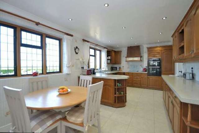  Image of 6 bedroom Detached house for sale in Church Road Mountnessing Brentwood CM13 at Church Road  Mountnessing, CM13 1UH