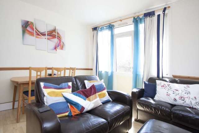  Image of 3 bedroom Detached house to rent in Maysoule Road London SW11 at Wynter Street Battersea London, SW11 2BP